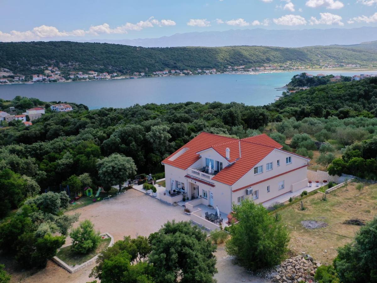 Apartmani "Sandro" Gonar Раб Екстериор снимка