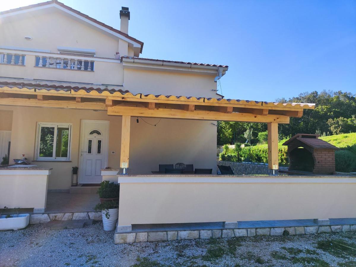 Apartmani "Sandro" Gonar Раб Екстериор снимка